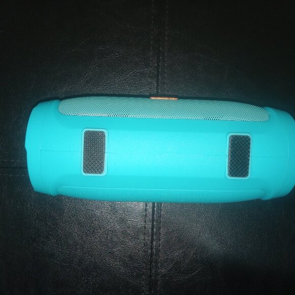 NEW CHARGE MINI 3+ Portable Wireless Speaker - Picture 11 of 13